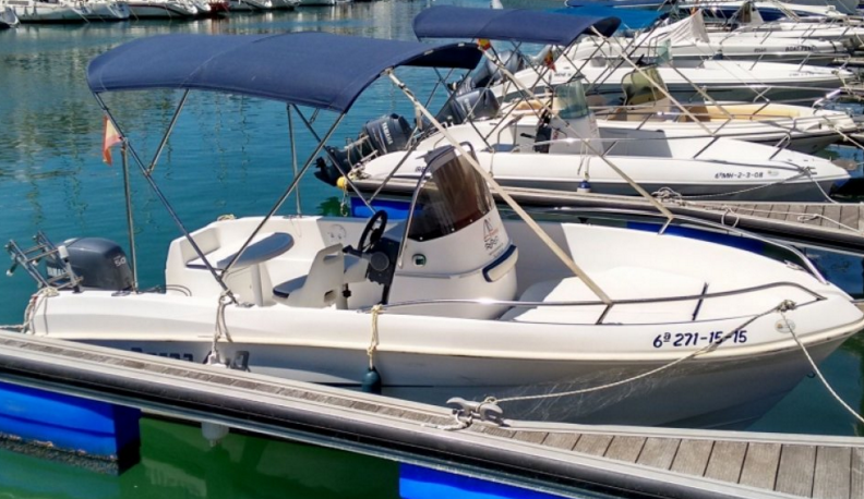 Boating with World Wide Charters